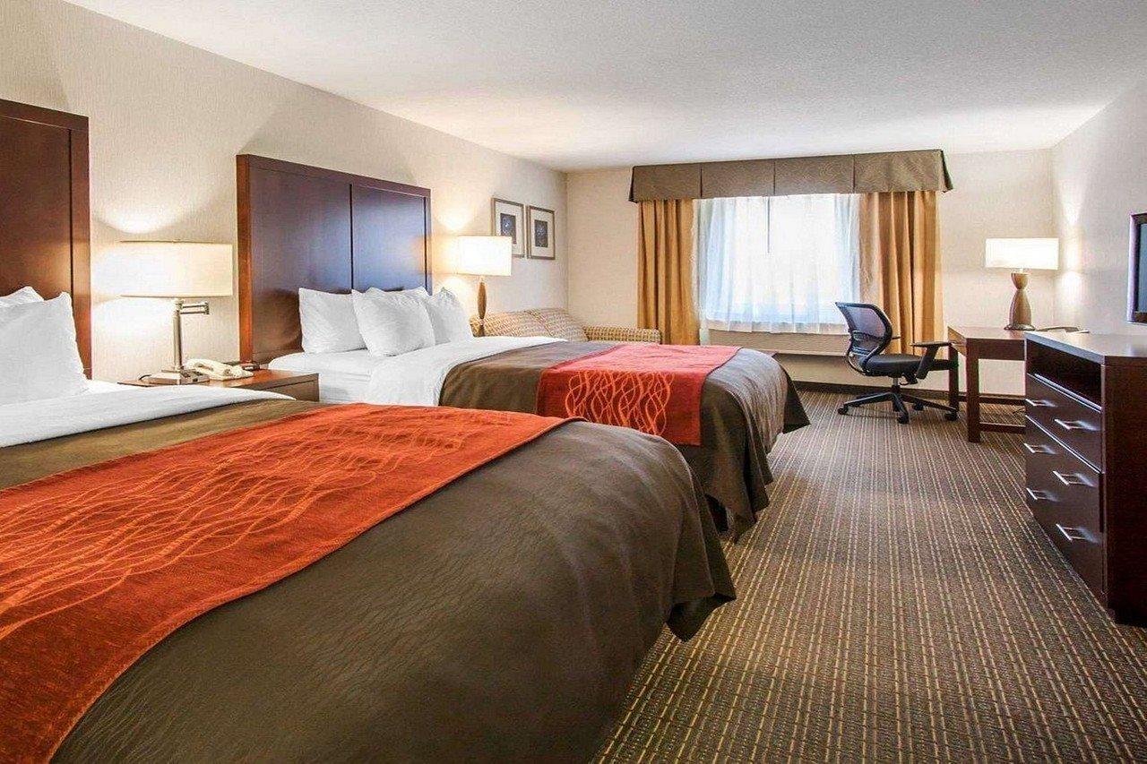 Comfort Inn & Suites-Portland Airport Bagian luar foto